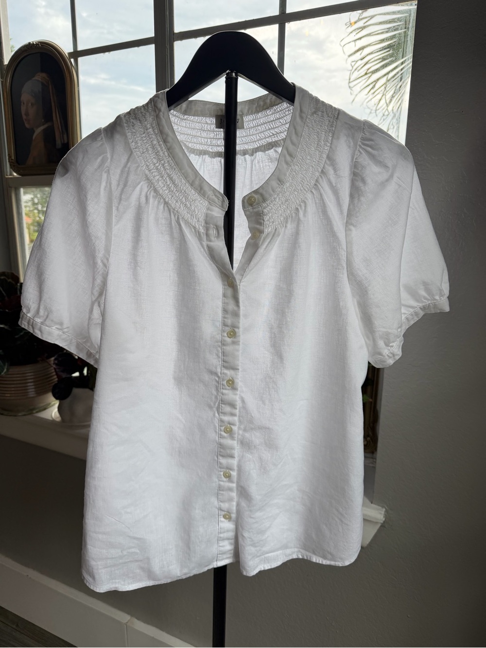J.Crew White Linen Cotton Blouse Smocked Neck Button Front Top Size M